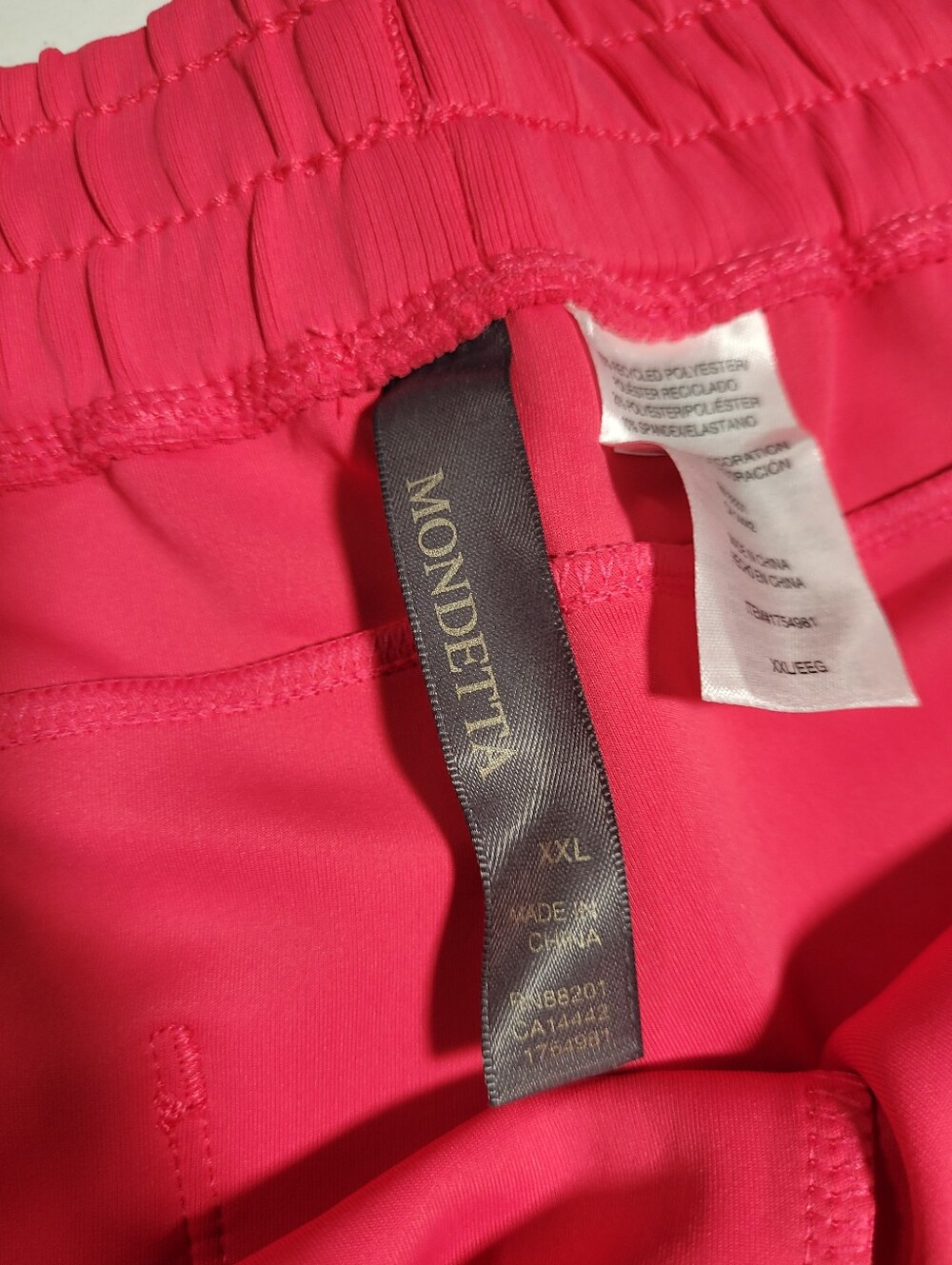 Mondetta High Waist Women's Shorts in Bold Pink - Picture 5 of 6
